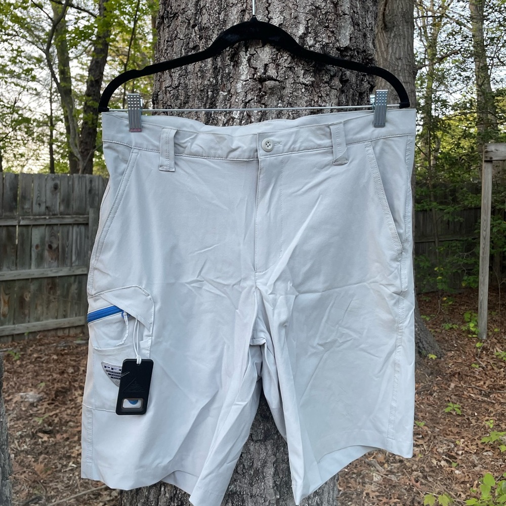 Men's Columbia PFG Terminal Tackle Cargo Shorts (with built-in bottle opener)